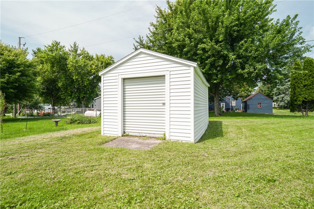 409 4th Avenue, Collins, Iowa image 25