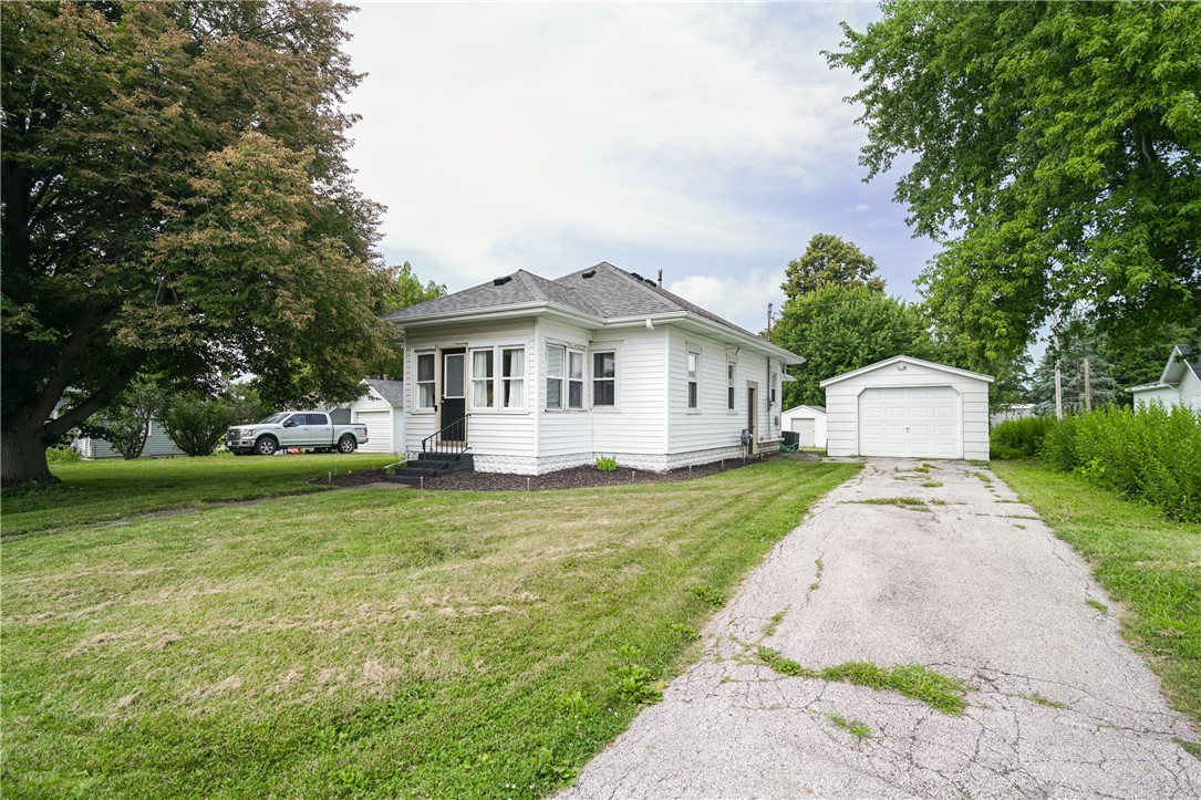 409 4th Avenue, Collins, Iowa image 1