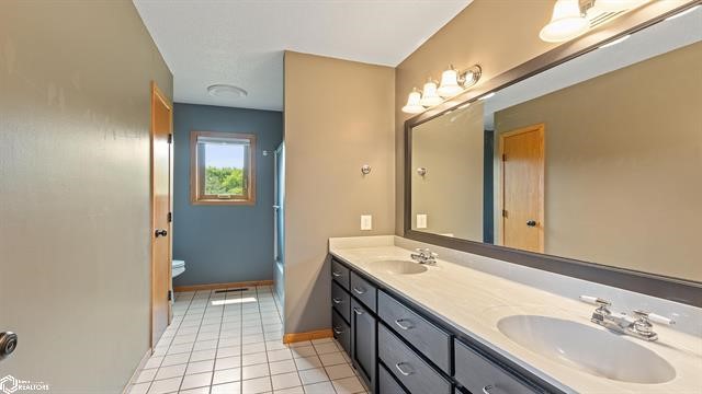 16763 290th Street, Mason City, Iowa image 20