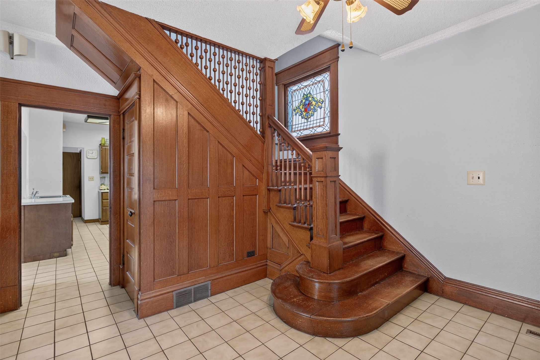 Photo 1 of 27 — 1024 Pennsylvania Avenue, Des Moines, IA 50316