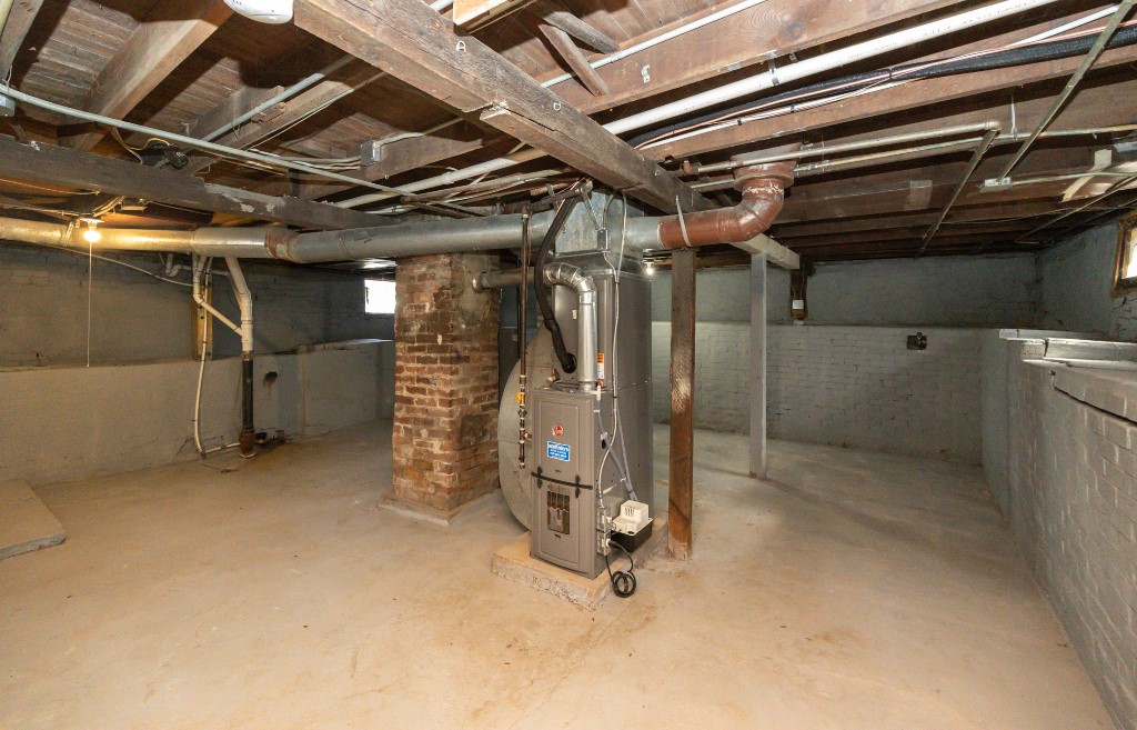 3146 SW 12th Place, Des Moines, Iowa image 19