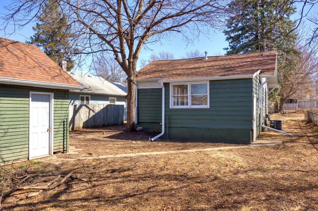 3146 SW 12th Place, Des Moines, Iowa image 22