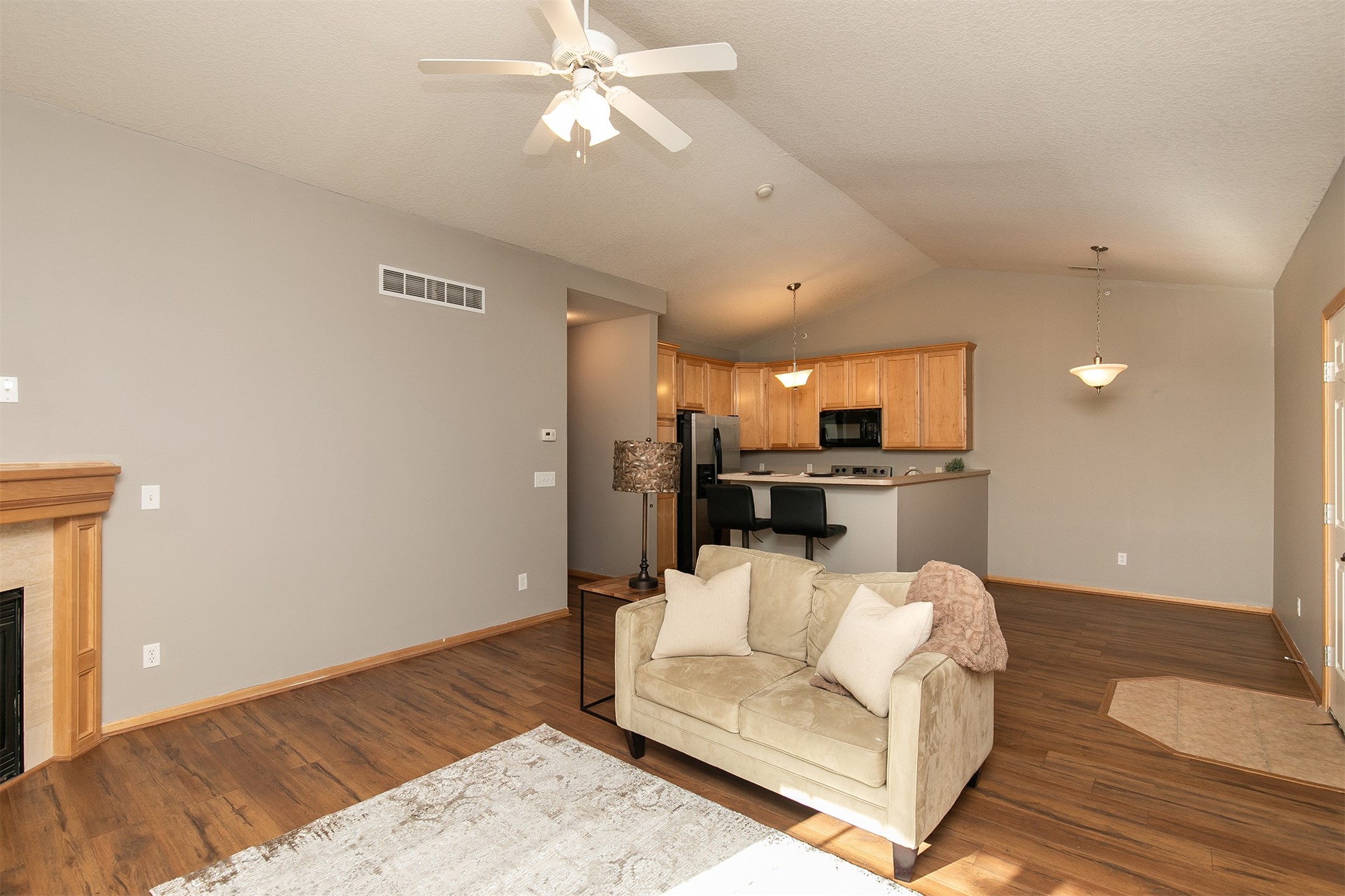 3400 SE Glenstone Drive #11, Grimes, Iowa image 3