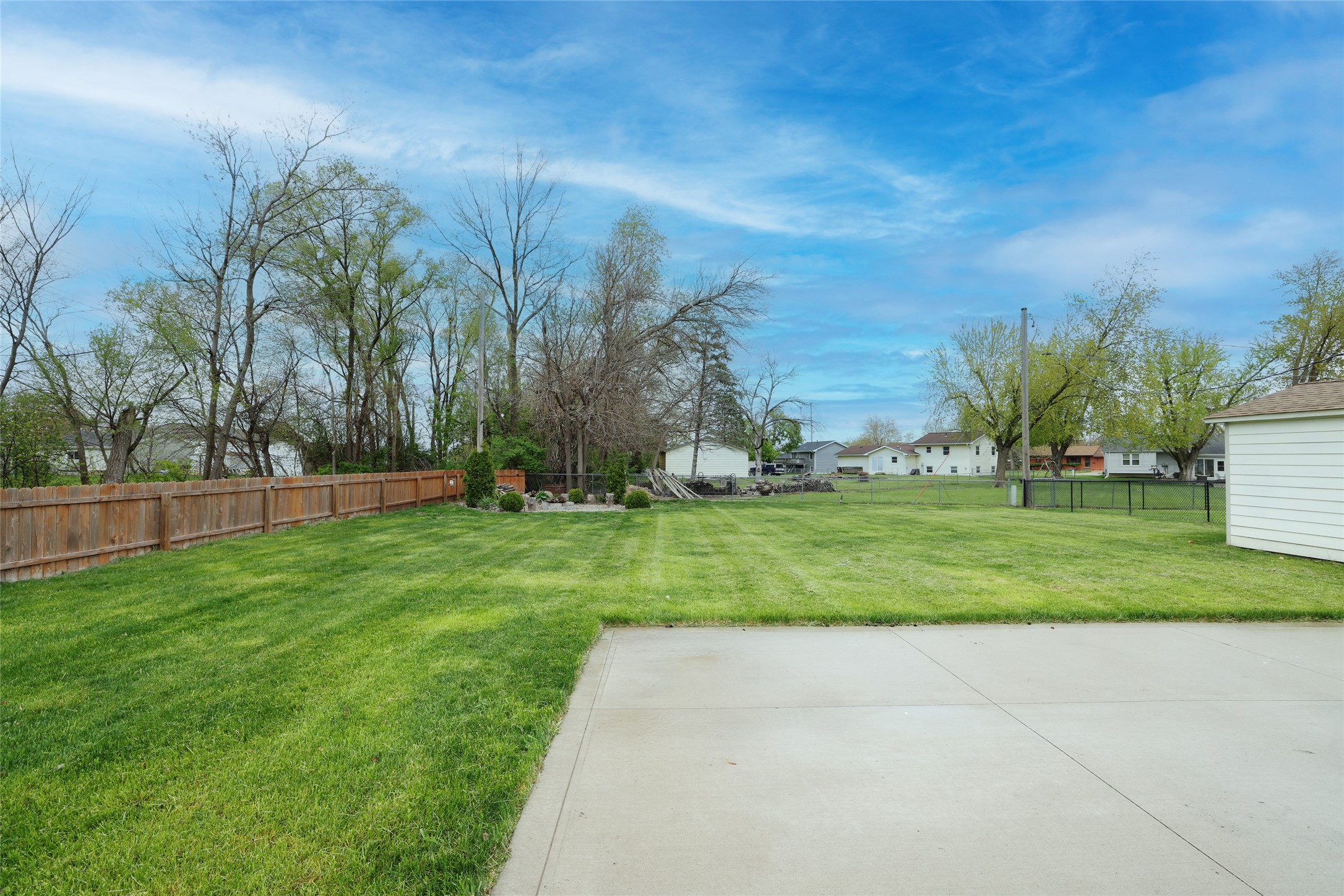 105 W 22nd Street, Madrid, Iowa image 9