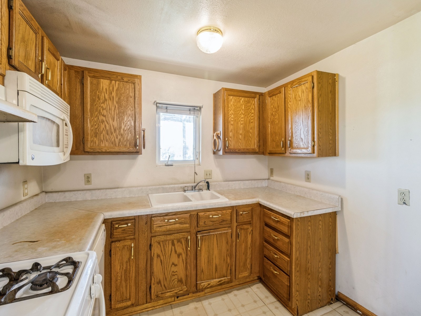 3039 Truro Road, Truro, Iowa image 36