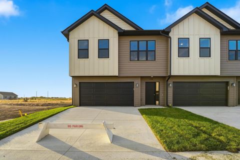 Condo For Sale - 1356 Meadow Rose Place<br/> Waukee, IA 50263