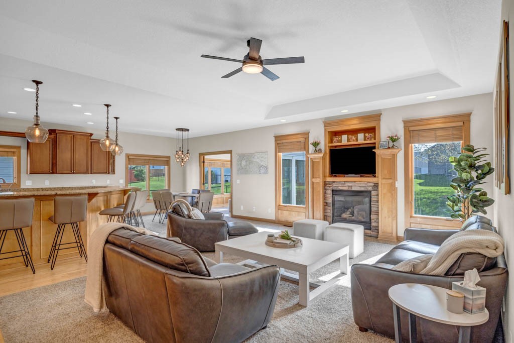 1003 NW Rockcrest Road, Ankeny, Iowa image 3