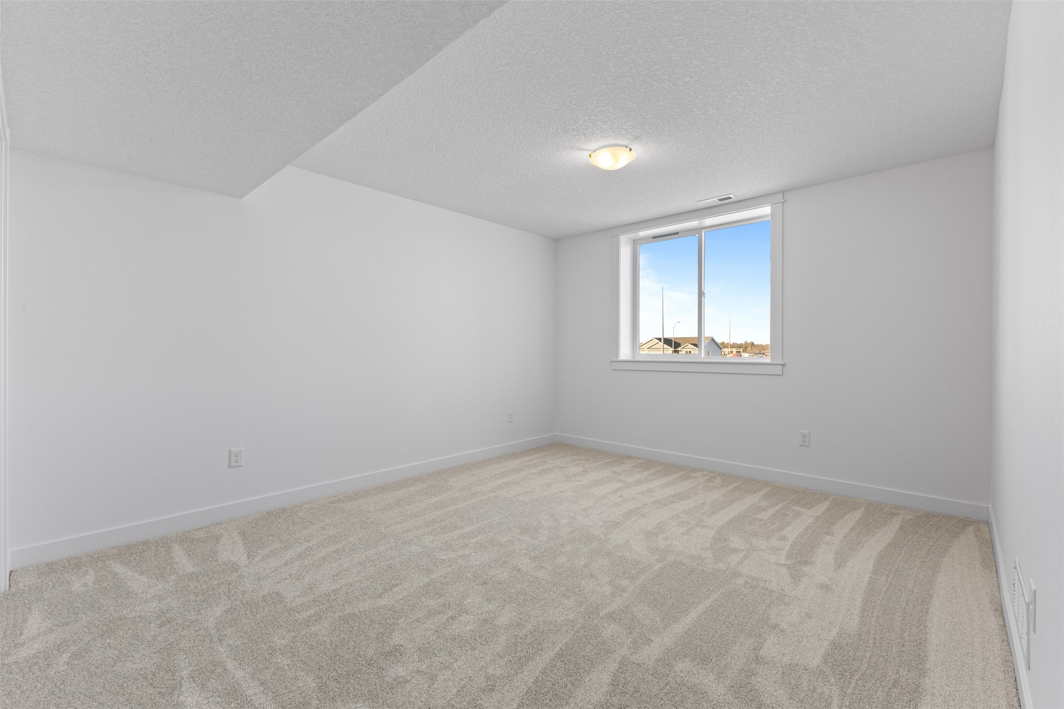 25115 Eagle Vista Drive, Adel, Iowa image 33