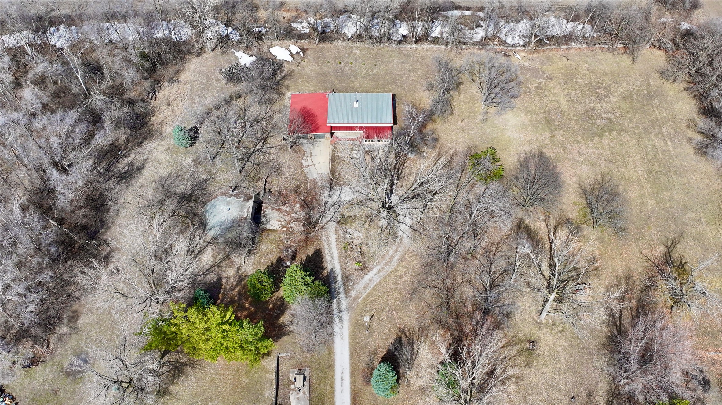19263 123rd Place, Perry, Iowa image 2