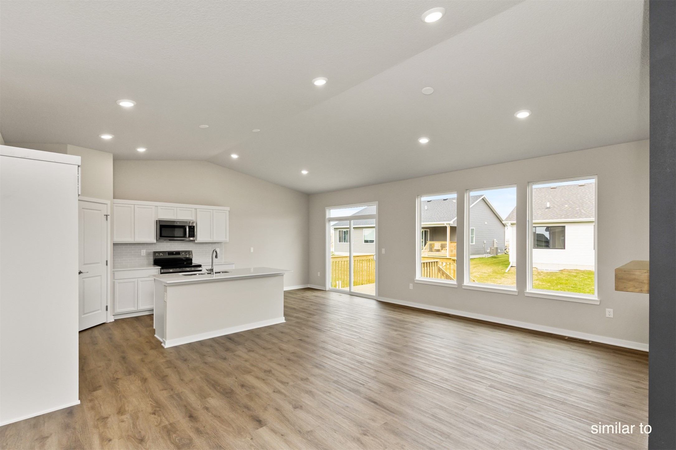 1116 Featherstone Avenue NE