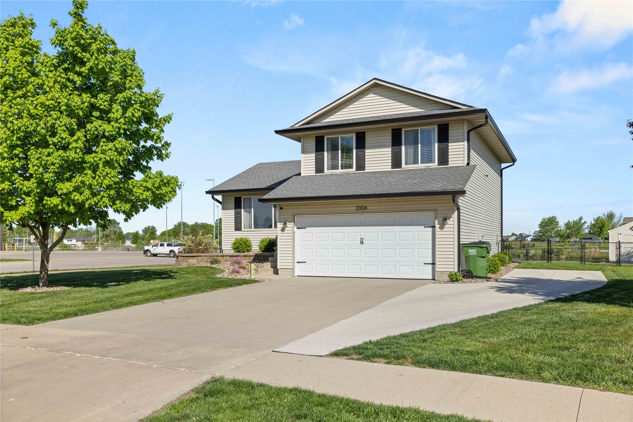 2004 Oak Street, Granger, Iowa image 2