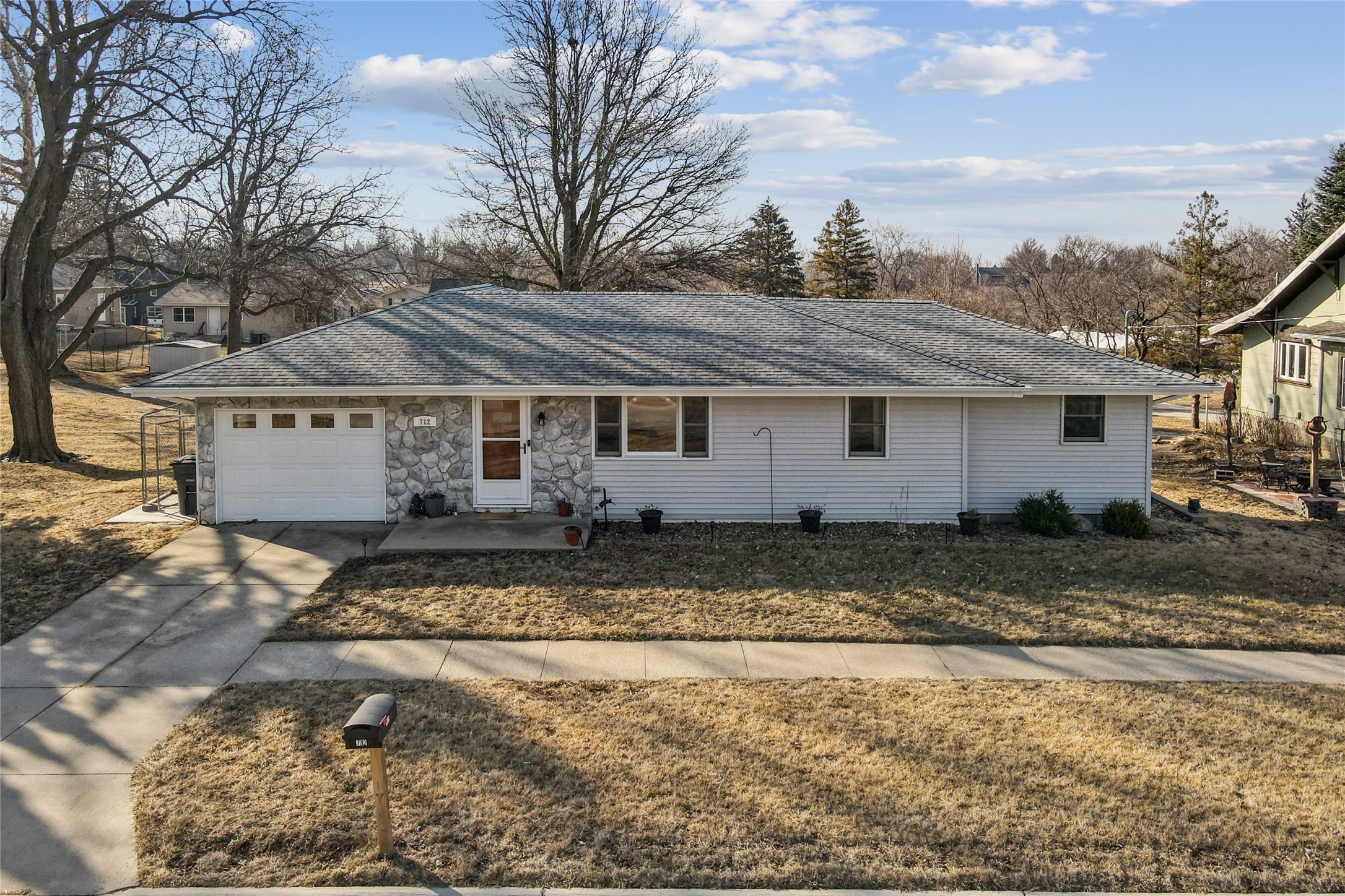 712 Adair Street, Adair, Iowa image 4