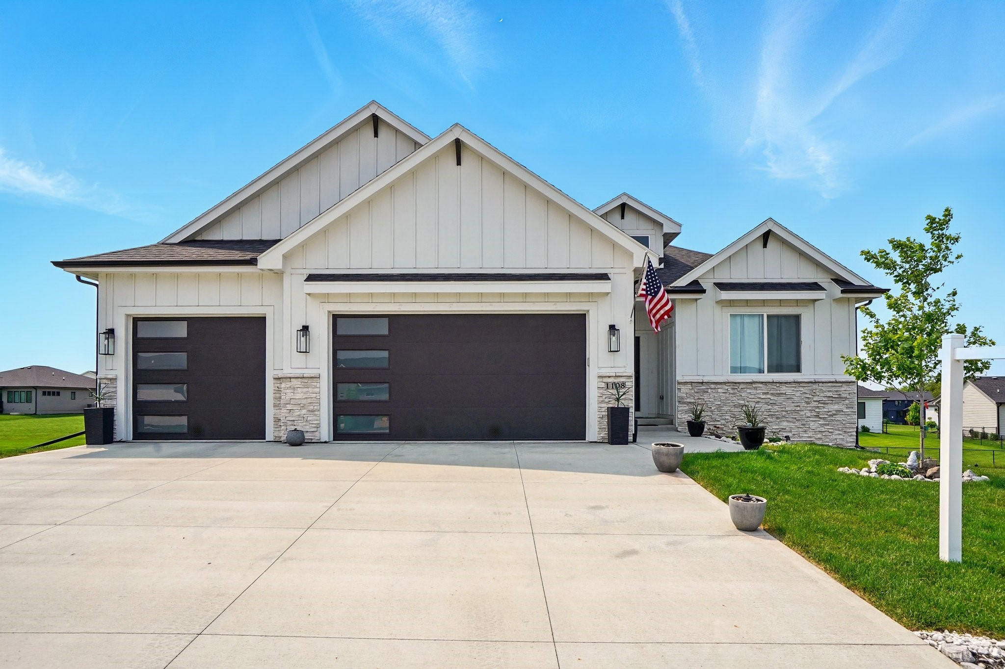 1108 NE Forest Ridge Court, Ankeny, Iowa image 1