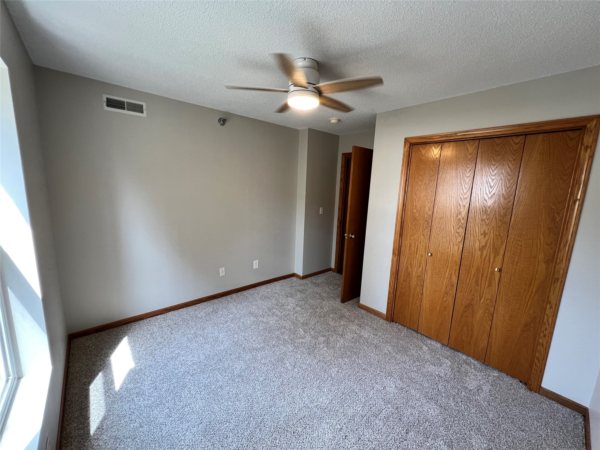 2128 NW 156th Street #19, Clive, Iowa image 5