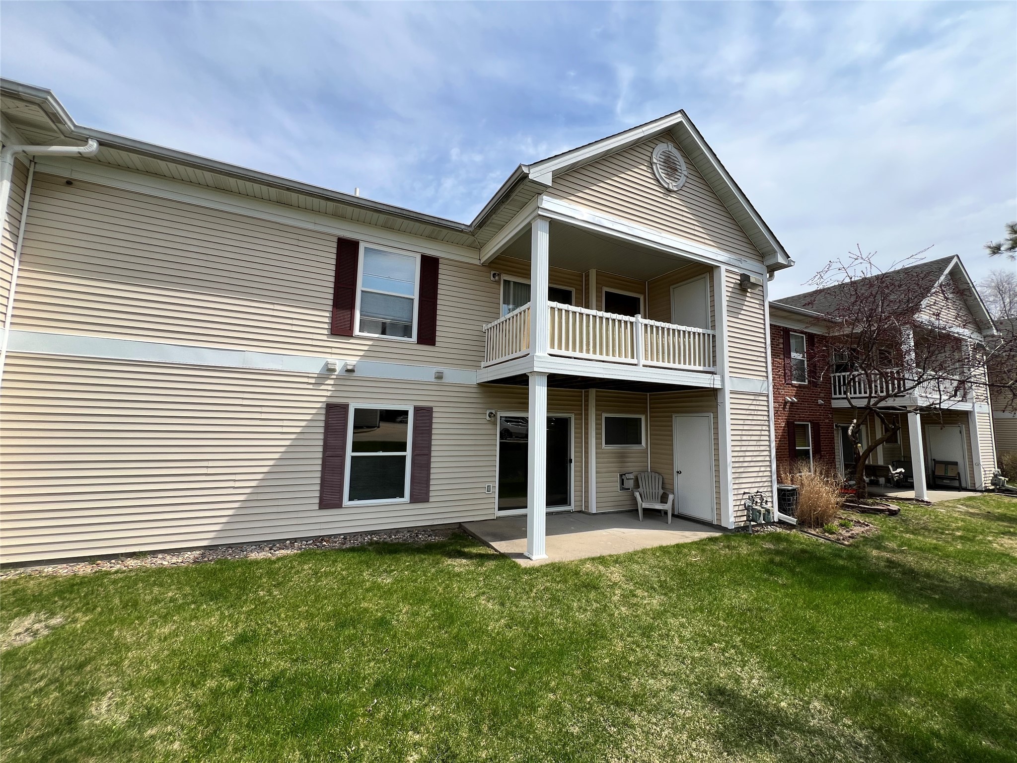 2128 NW 156th Street #19, Clive, Iowa image 2