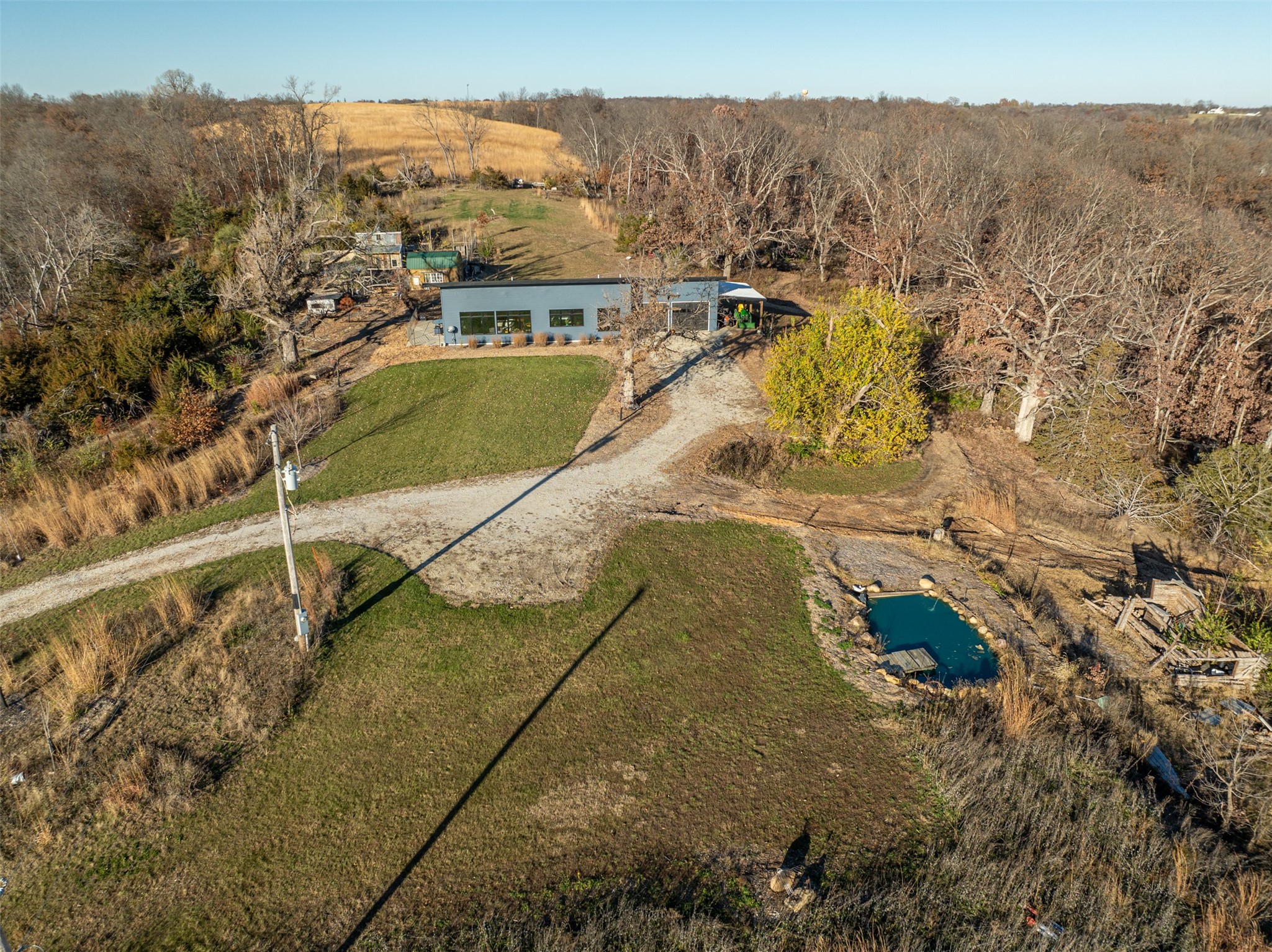 2381 Carver Road, Winterset, Iowa image 2