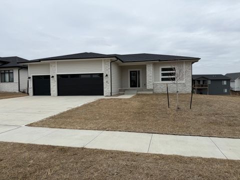 Homes For Sale - 65 NW Hidden Knoll<br/> Waukee, IA 50263