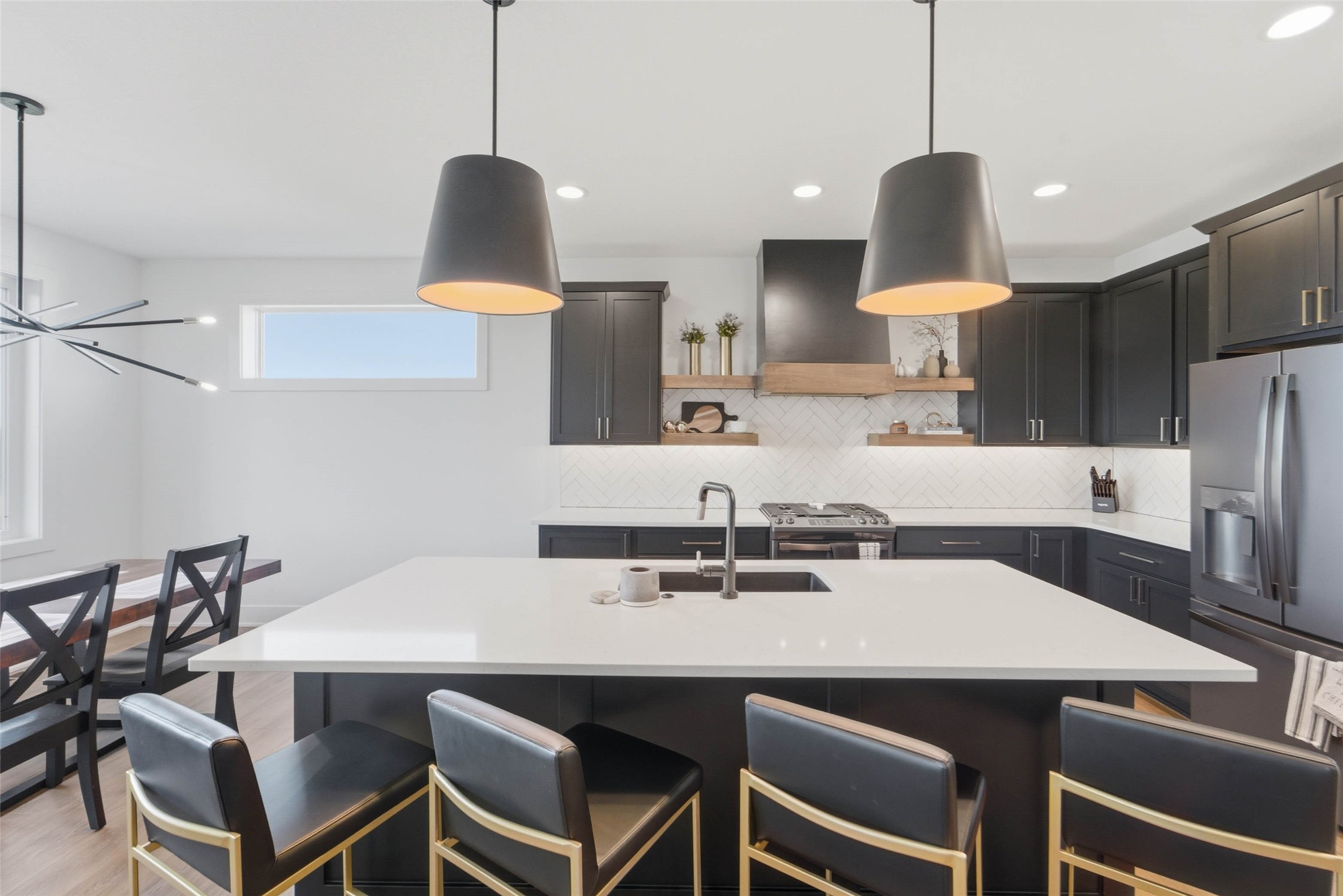 2343 Green Leaf Circle