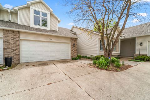 Condo For Sale - 2811 SE 22nd Street #720<br/> Des Moines, IA 50320