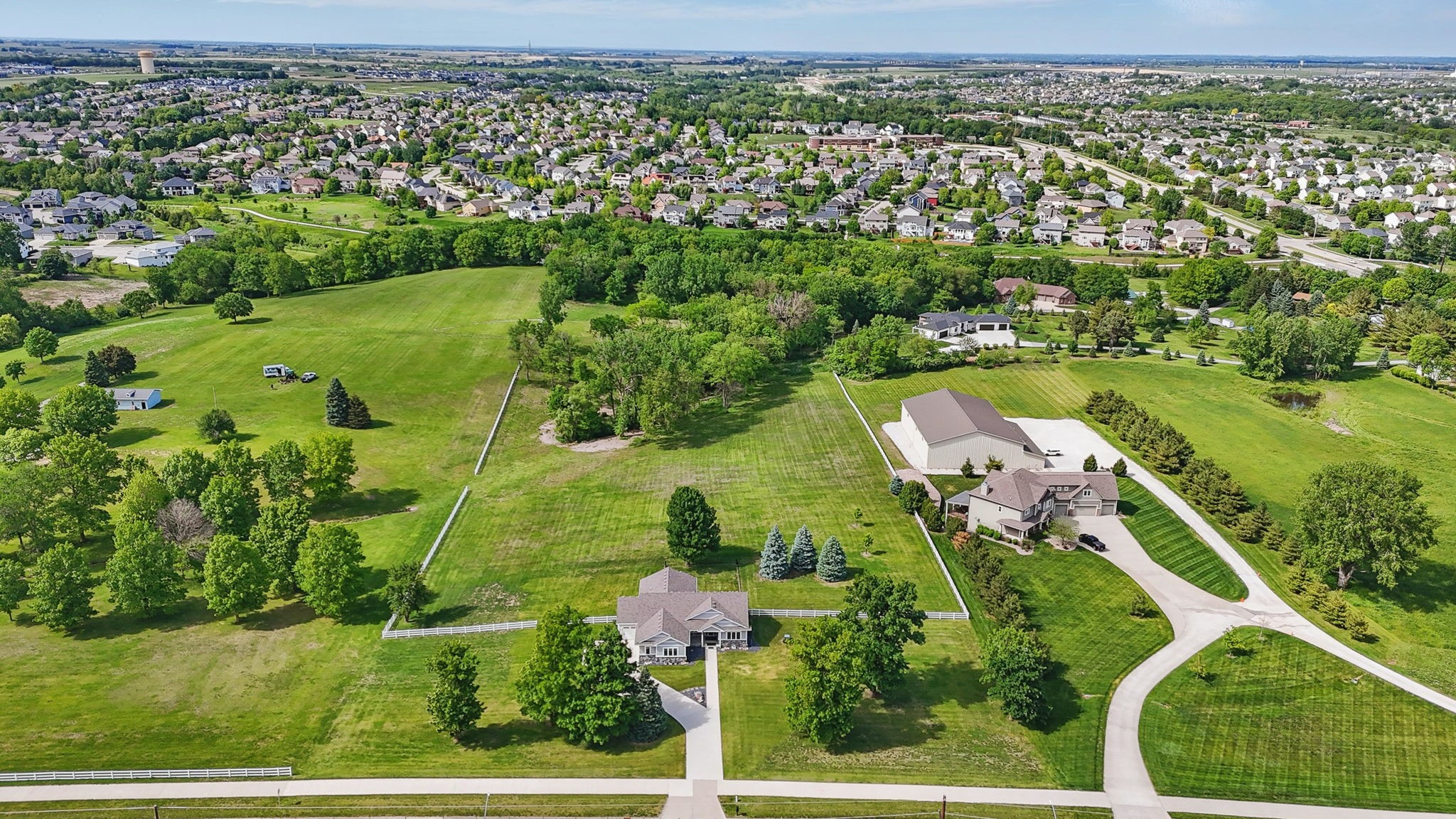 15905 Douglas Parkway, Waukee, Iowa image 27
