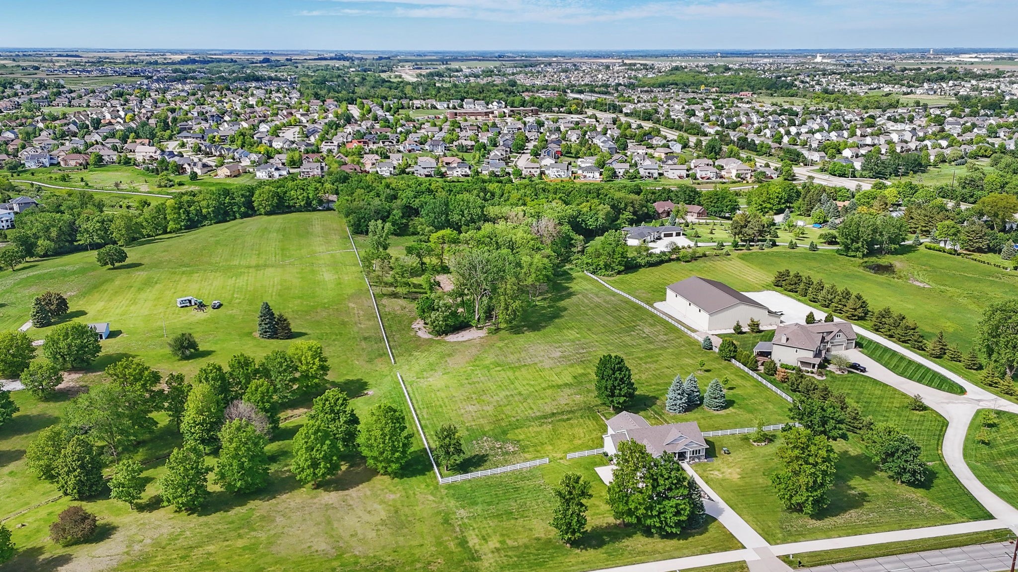 15905 Douglas Parkway, Waukee, Iowa image 28