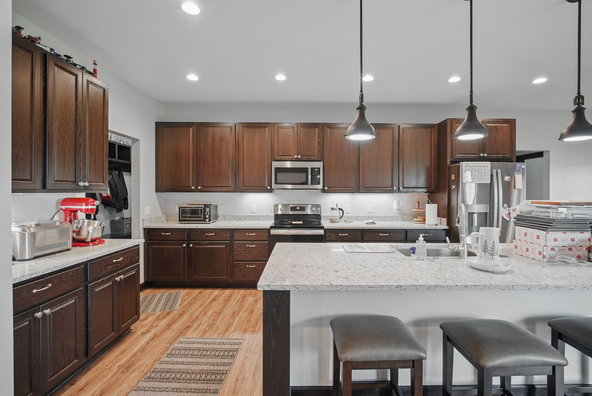 15905 Douglas Parkway, Waukee, Iowa image 8