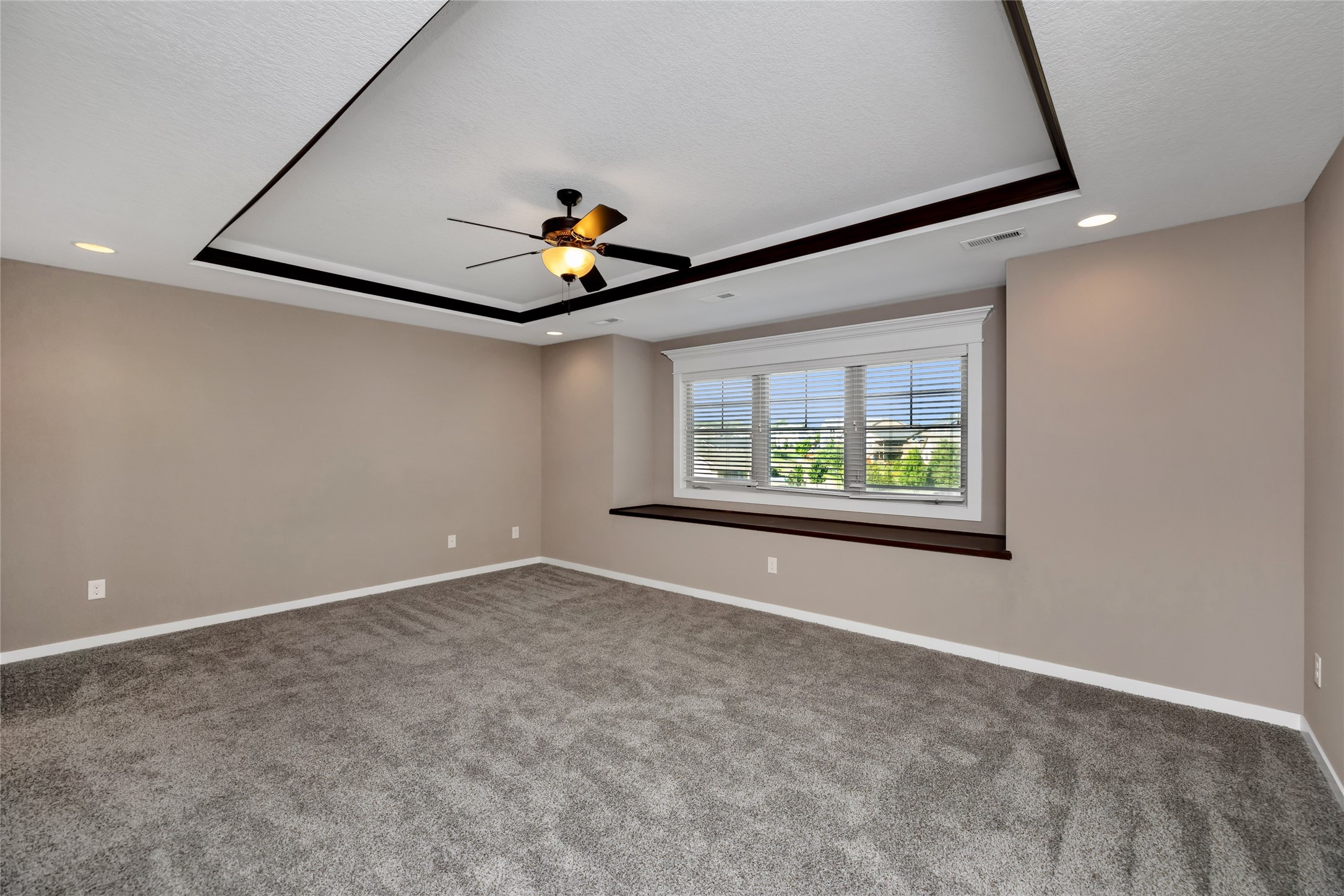 3555 NW 164th Street, Clive, Iowa image 15