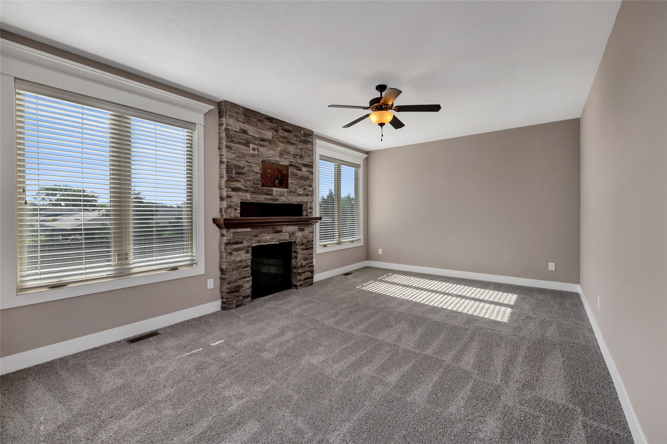 3555 NW 164th Street, Clive, Iowa image 10