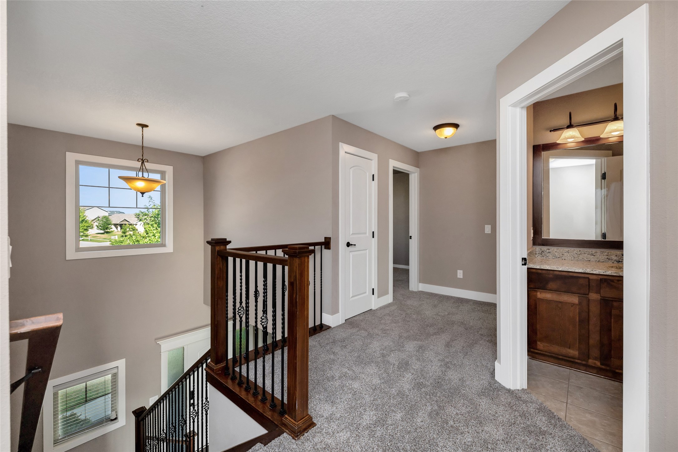 3555 NW 164th Street, Clive, Iowa image 14