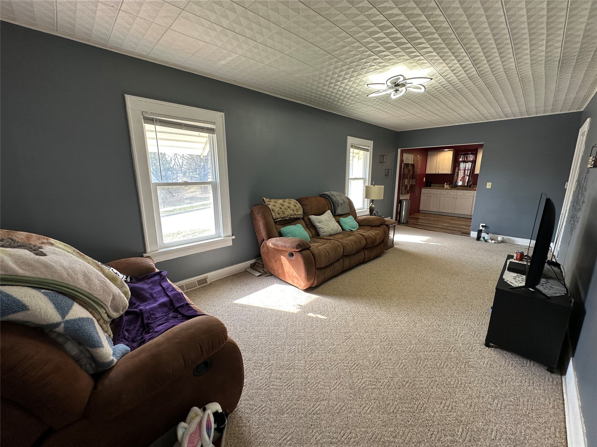 1521 Clinton Avenue, Des Moines, Iowa image 8
