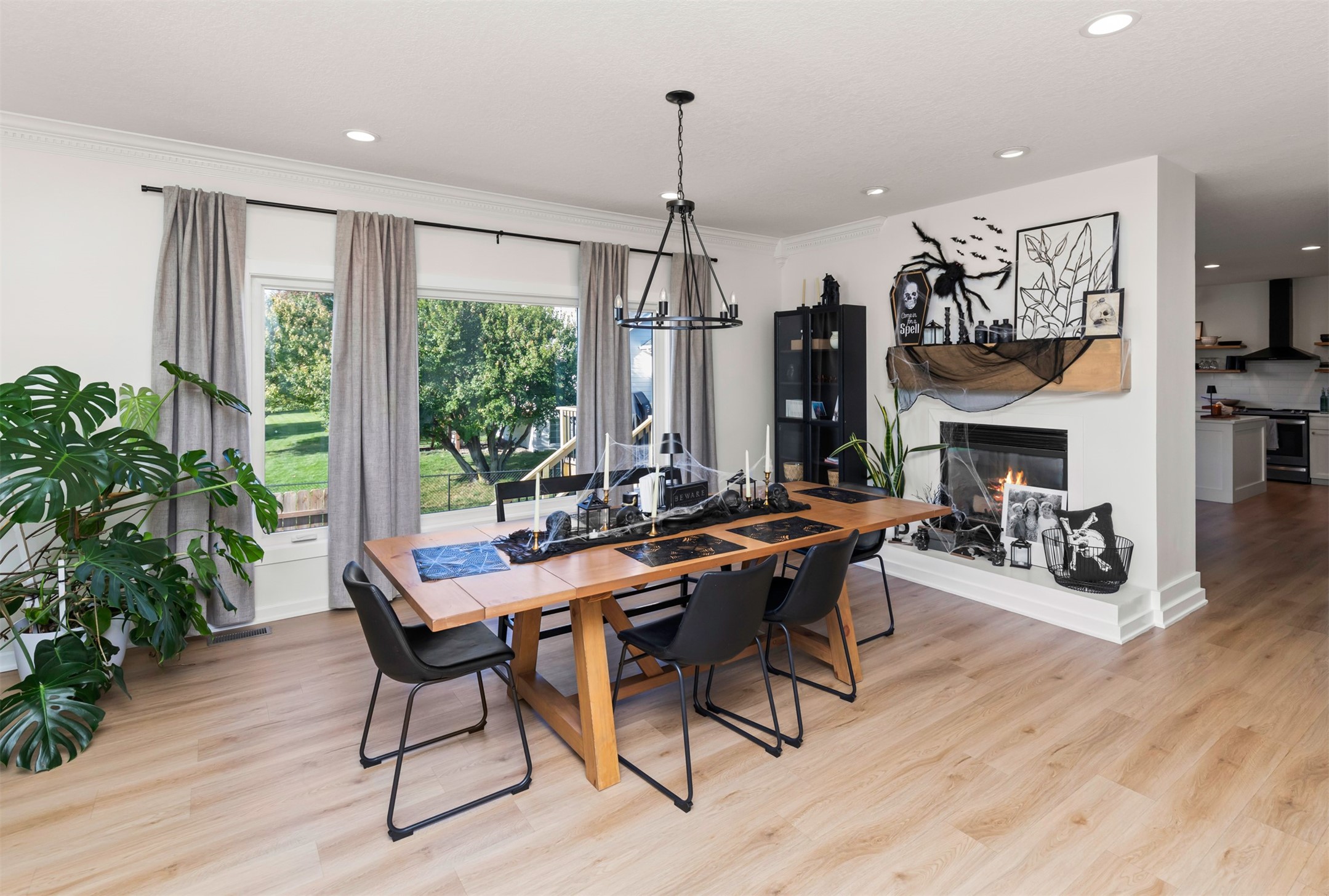 2210 NE Trilein Drive