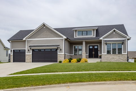 Homes For Sale - 2630 Crescent Ridge Drive<br/> Dallas County, Waukee, IA 50263