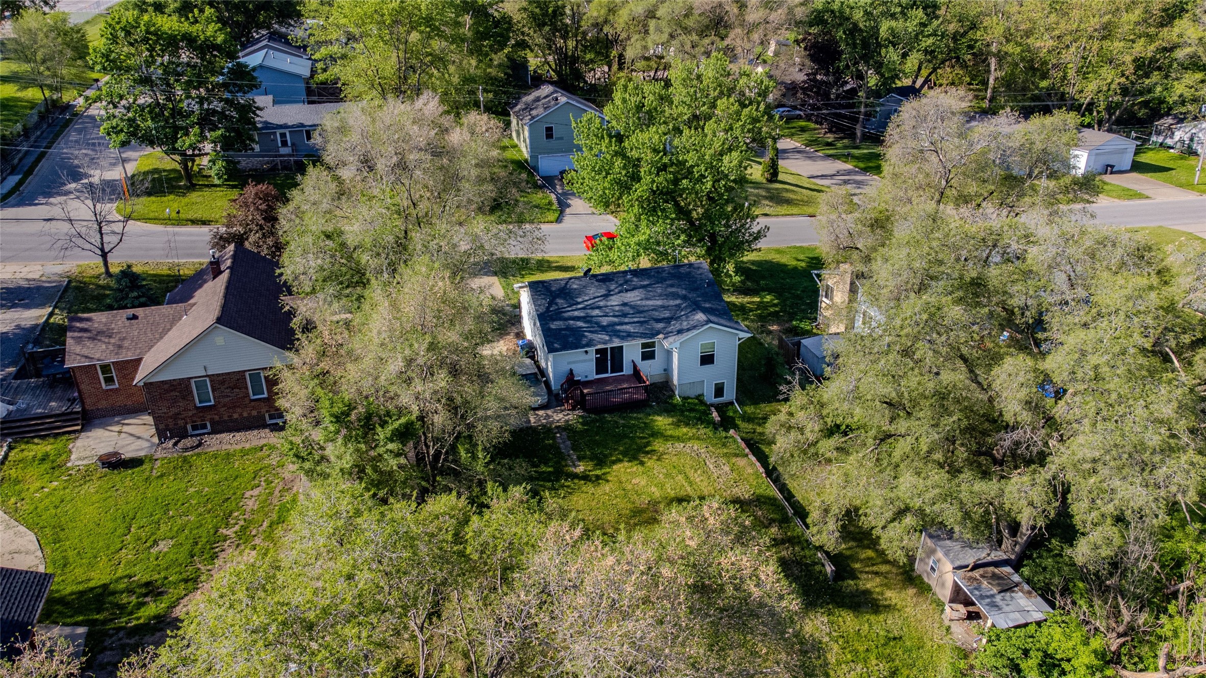 303 Kenyon Avenue, Des Moines, Iowa image 19