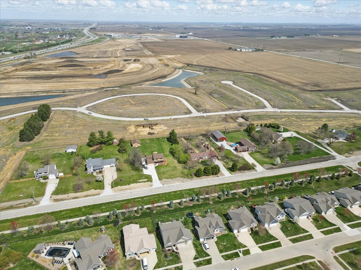 1914 NE Pond View Court, Ankeny, Iowa image 12