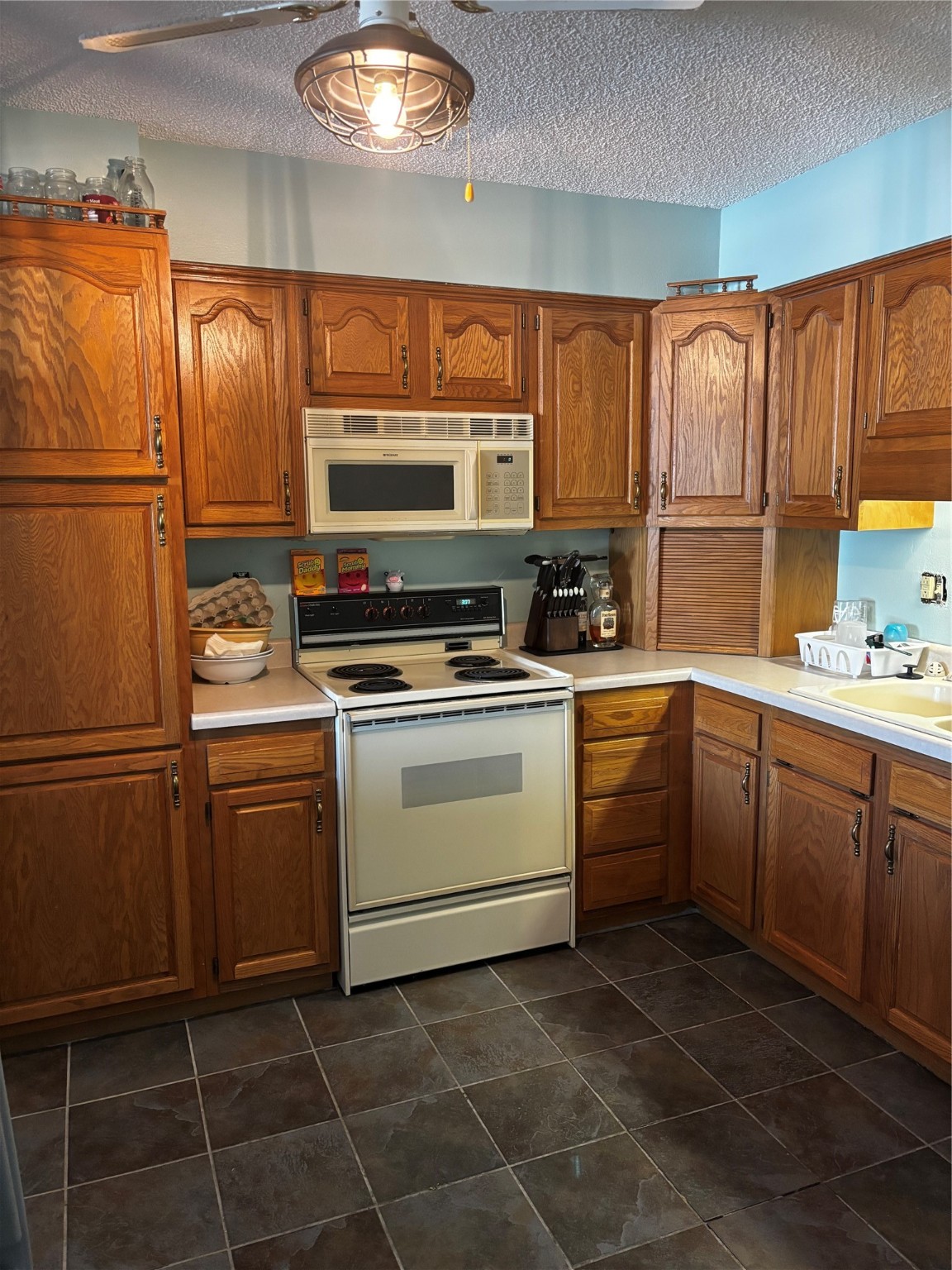 6750 School Street #747, Windsor Heights, Iowa image 11