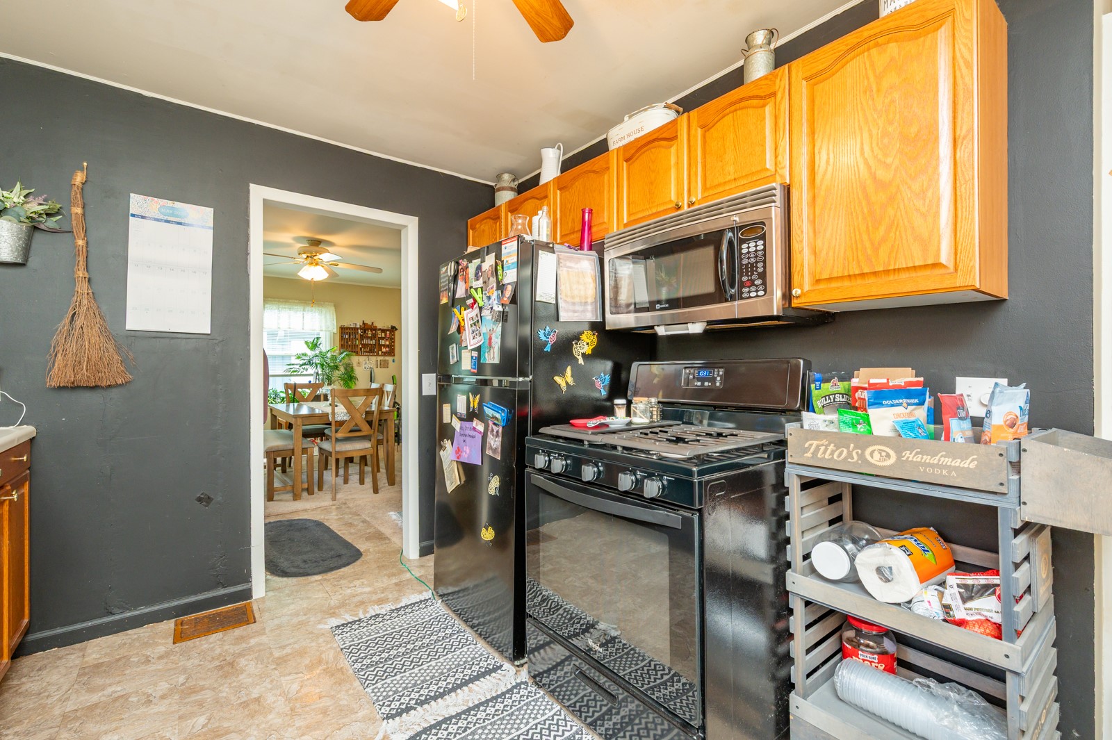 1309 Glenway Drive, Newton, Iowa image 7