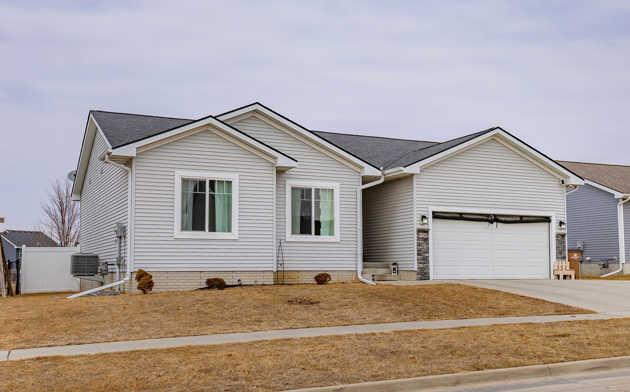 908 36th Street, Bondurant, Iowa image 1