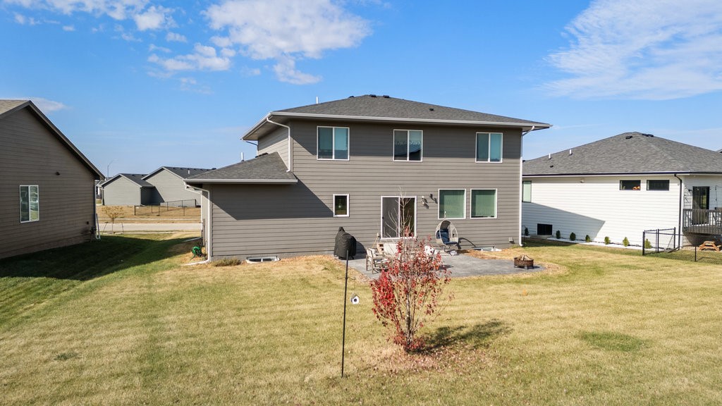 355 NW Gracewood Drive, Waukee, Iowa image 34