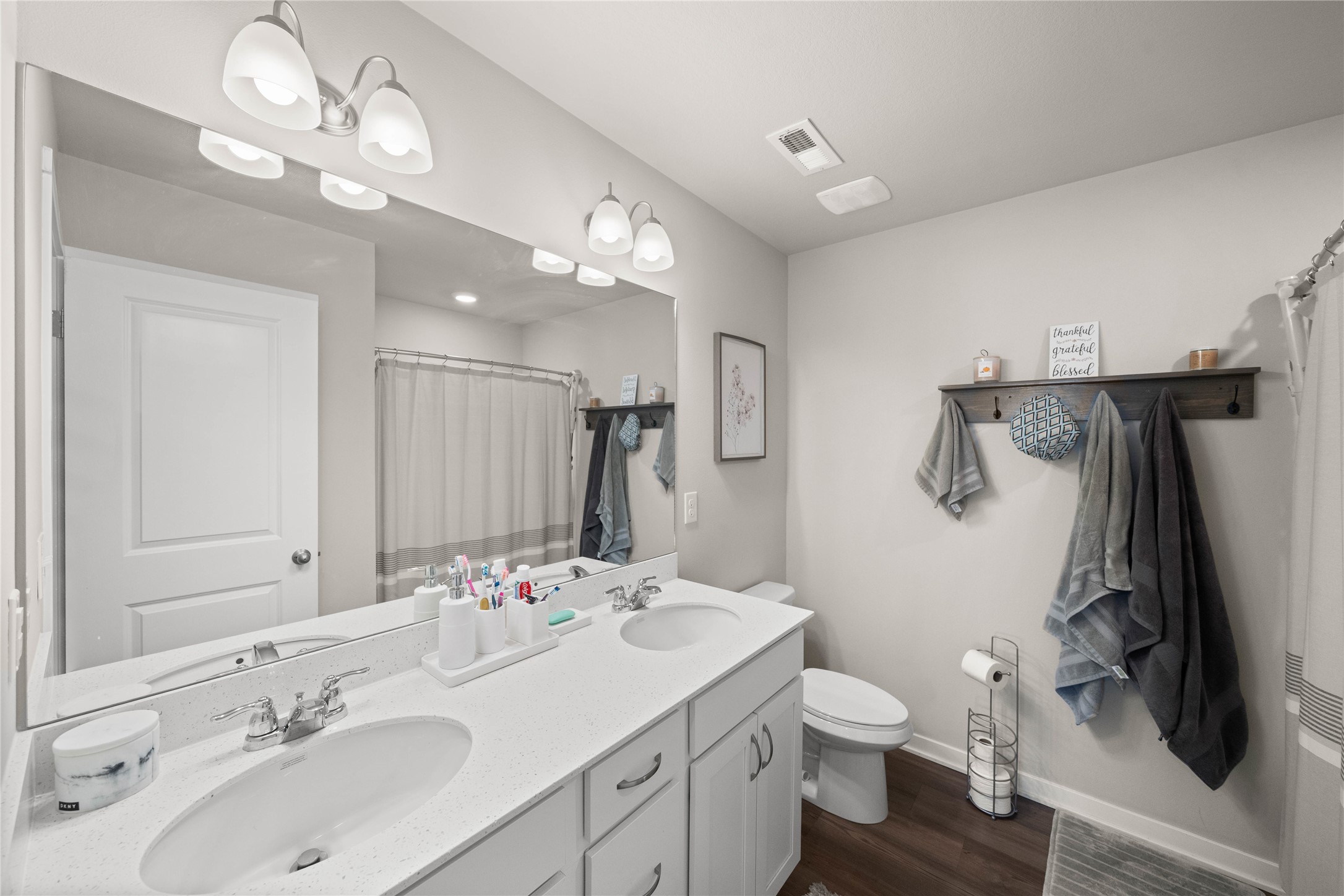 9556 Crestview Drive, West Des Moines, Iowa image 13