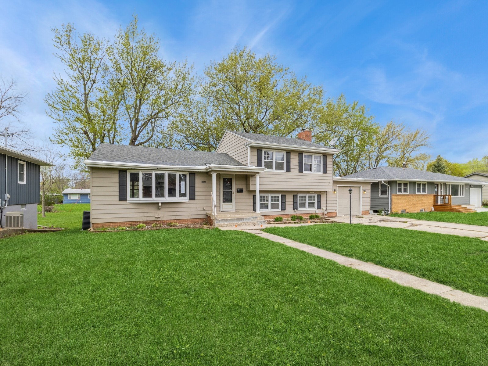 812 9th Street, Humboldt, Iowa image 1