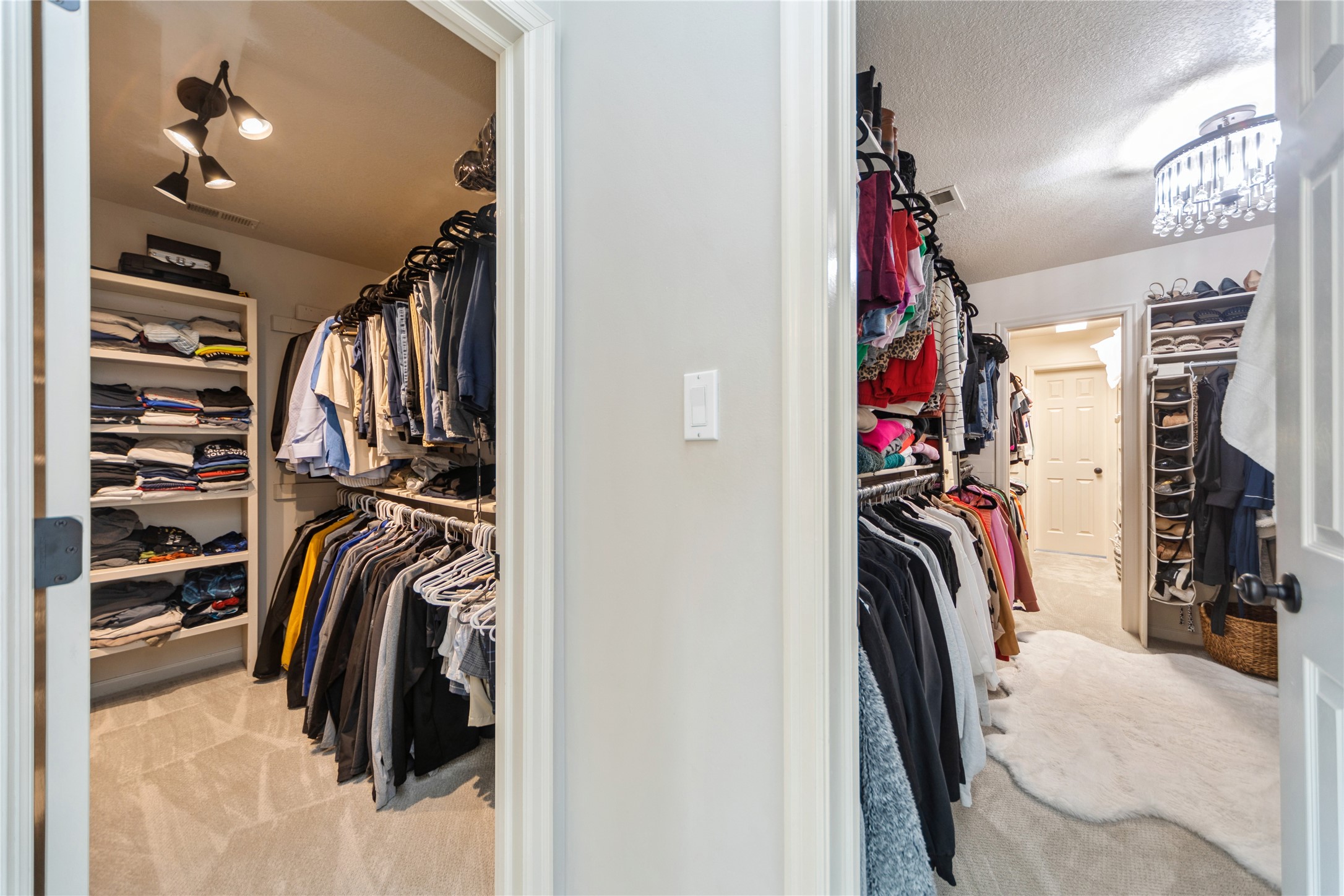 1720 Cedarwood Circle, Clive, Iowa image 23