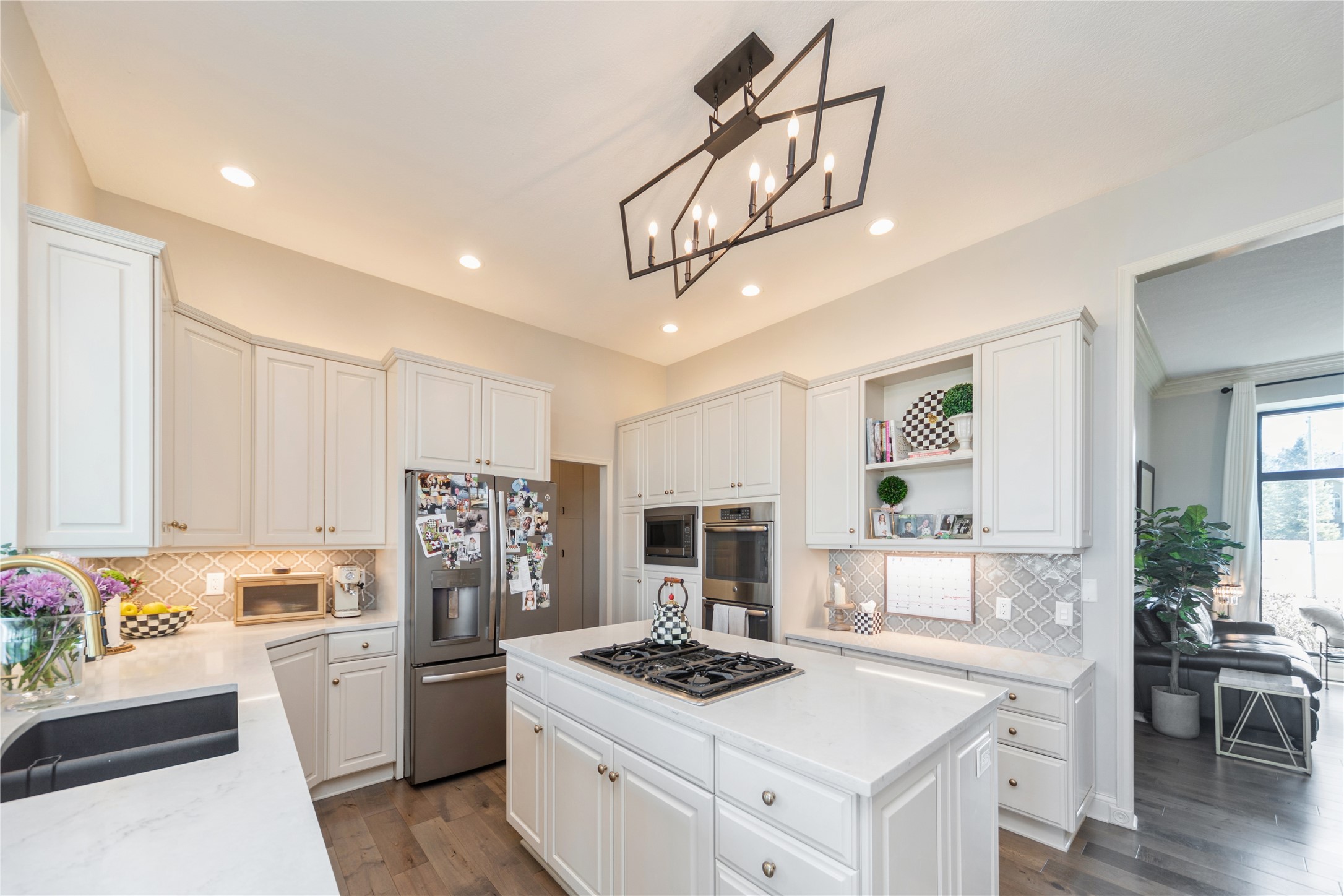 1720 Cedarwood Circle, Clive, Iowa image 10