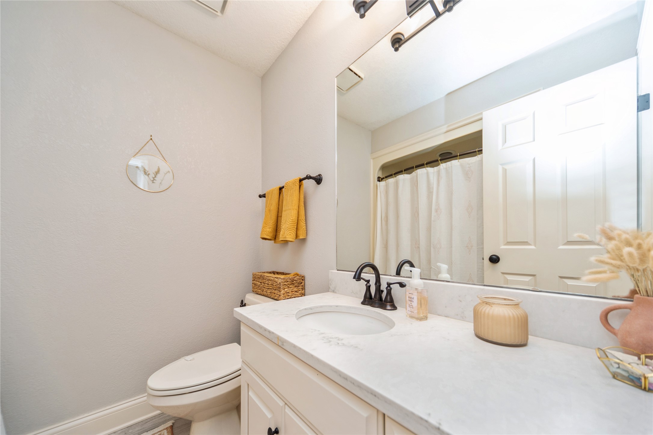 1720 Cedarwood Circle, Clive, Iowa image 28