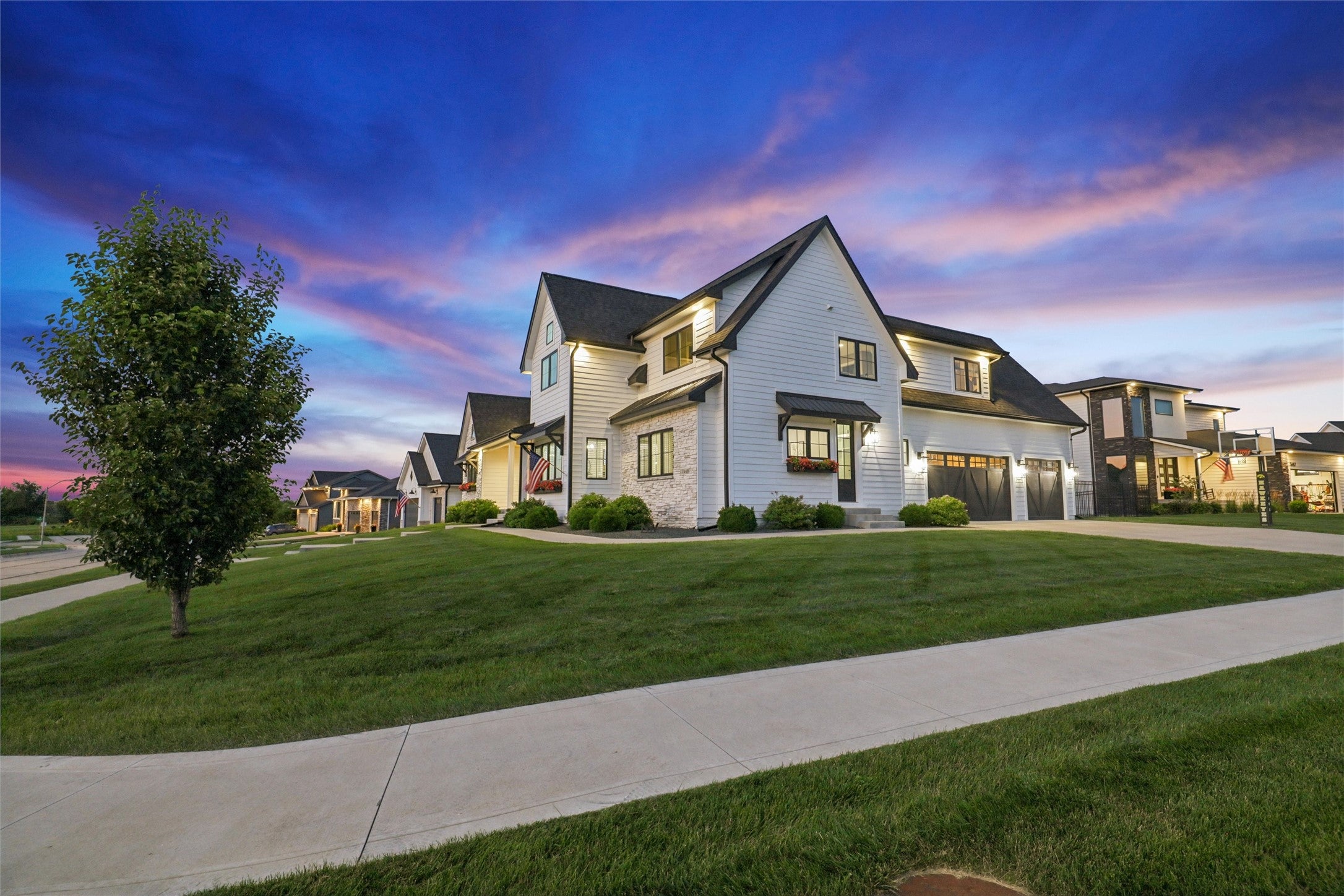 17448 Aurora Drive