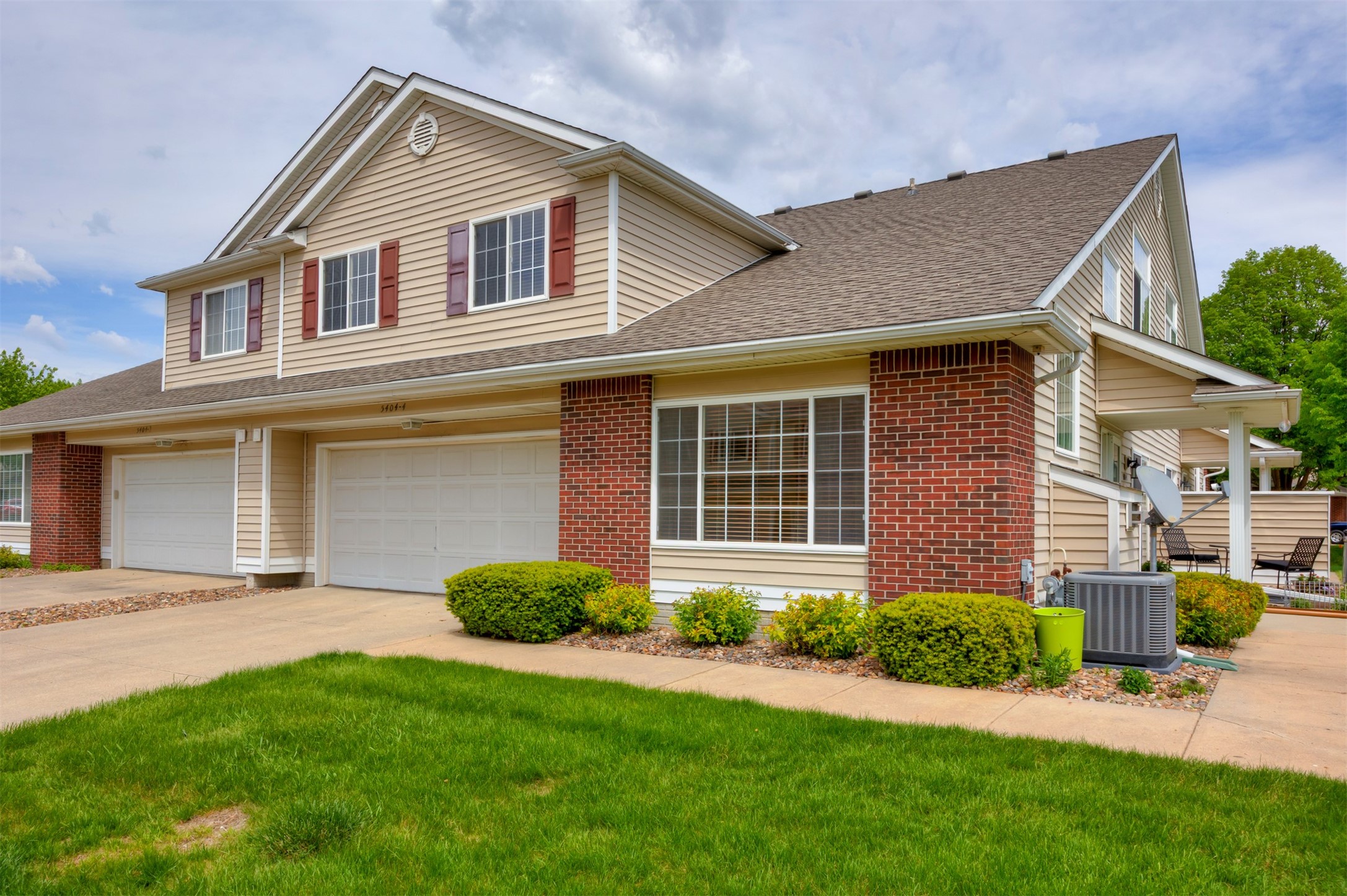 5404 Longview Court #4, Johnston, Iowa image 1