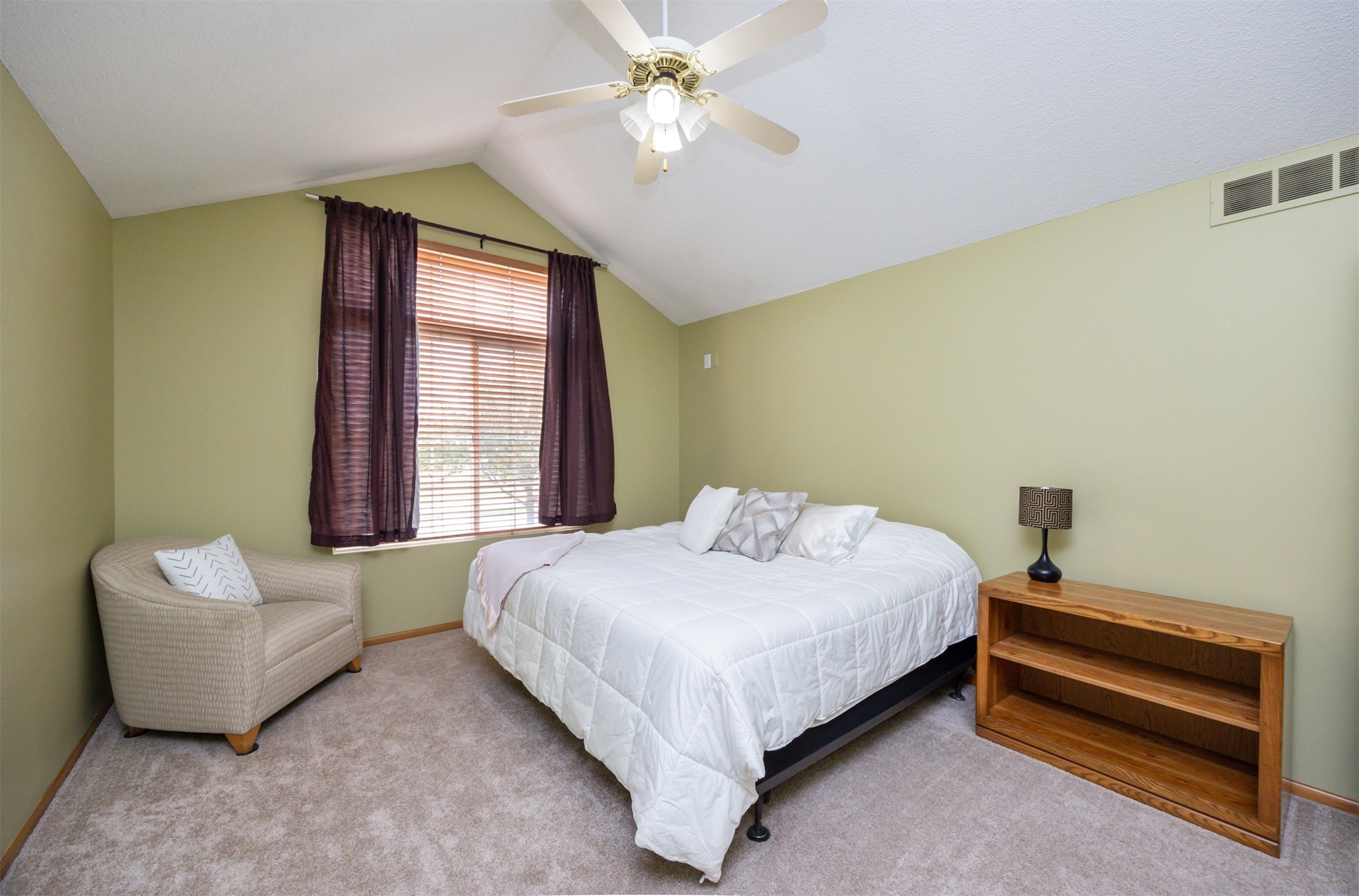5404 Longview Court #4, Johnston, Iowa image 13
