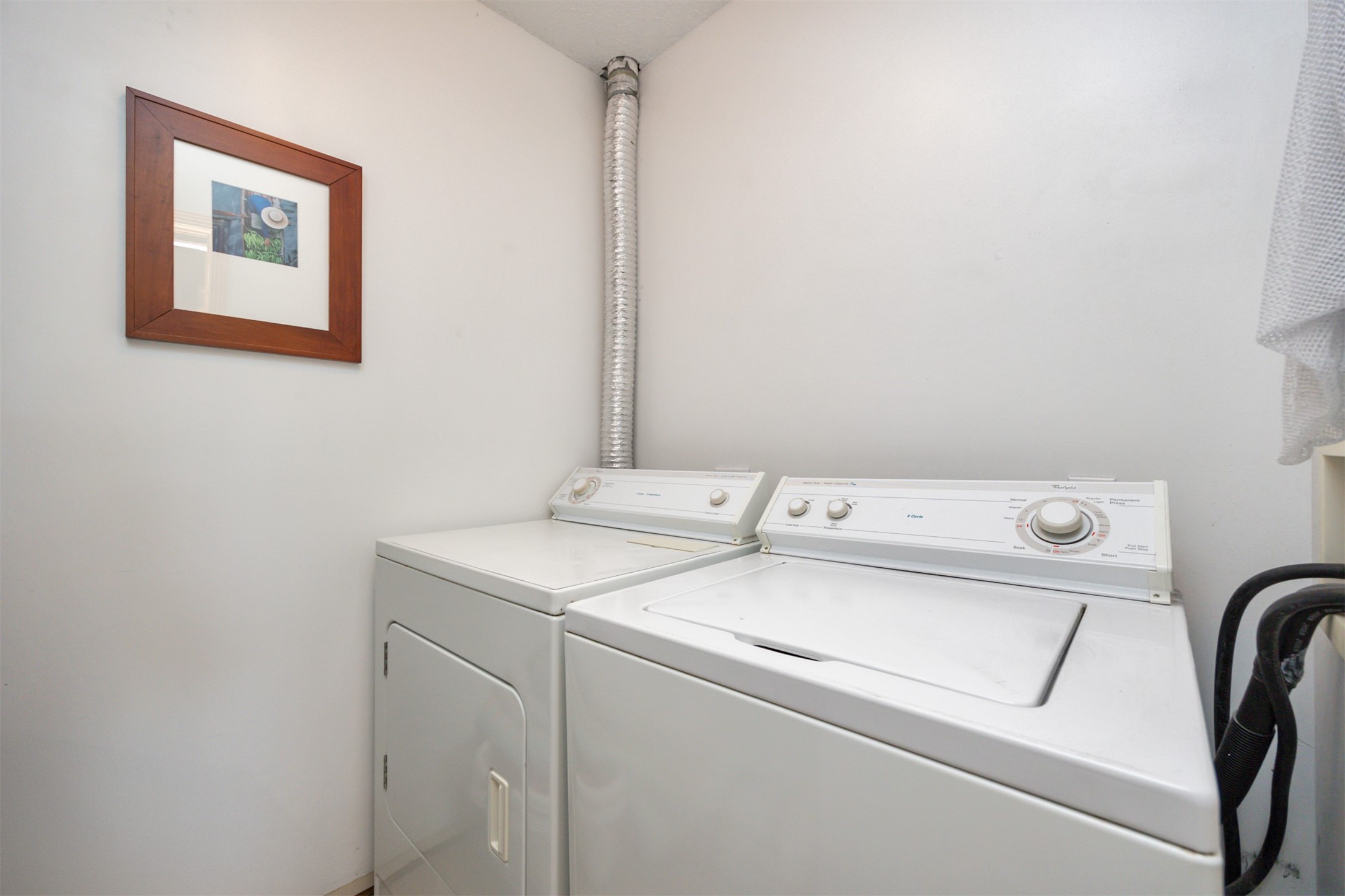 5404 Longview Court #4, Johnston, Iowa image 24