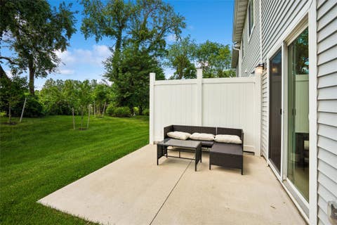 Condo For Sale - 5972 NW 91st Court<br/> Johnston, IA 50131
