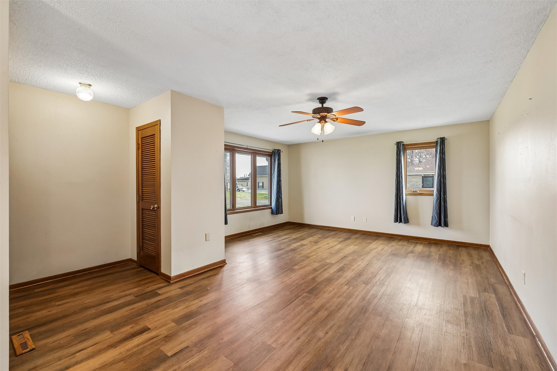 307 S Columbus Street