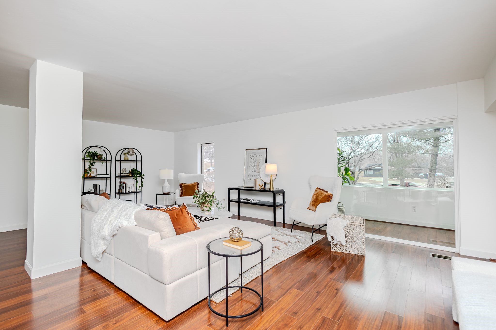 3131 Fleur Drive 208